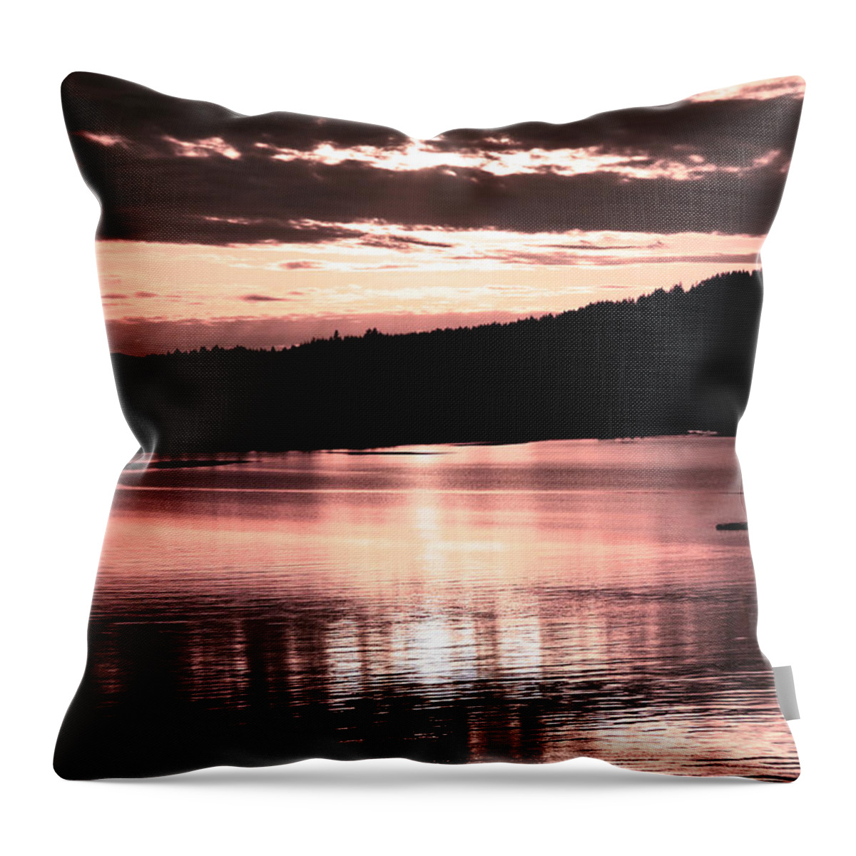 Sunset Photography Throw Pillow featuring the photograph Rosy Sunset by Bonnie Bruno