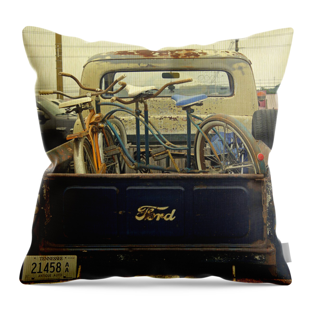 Ford Truck Throw Pillow featuring the photograph Rusty Haul by Laurie Perry