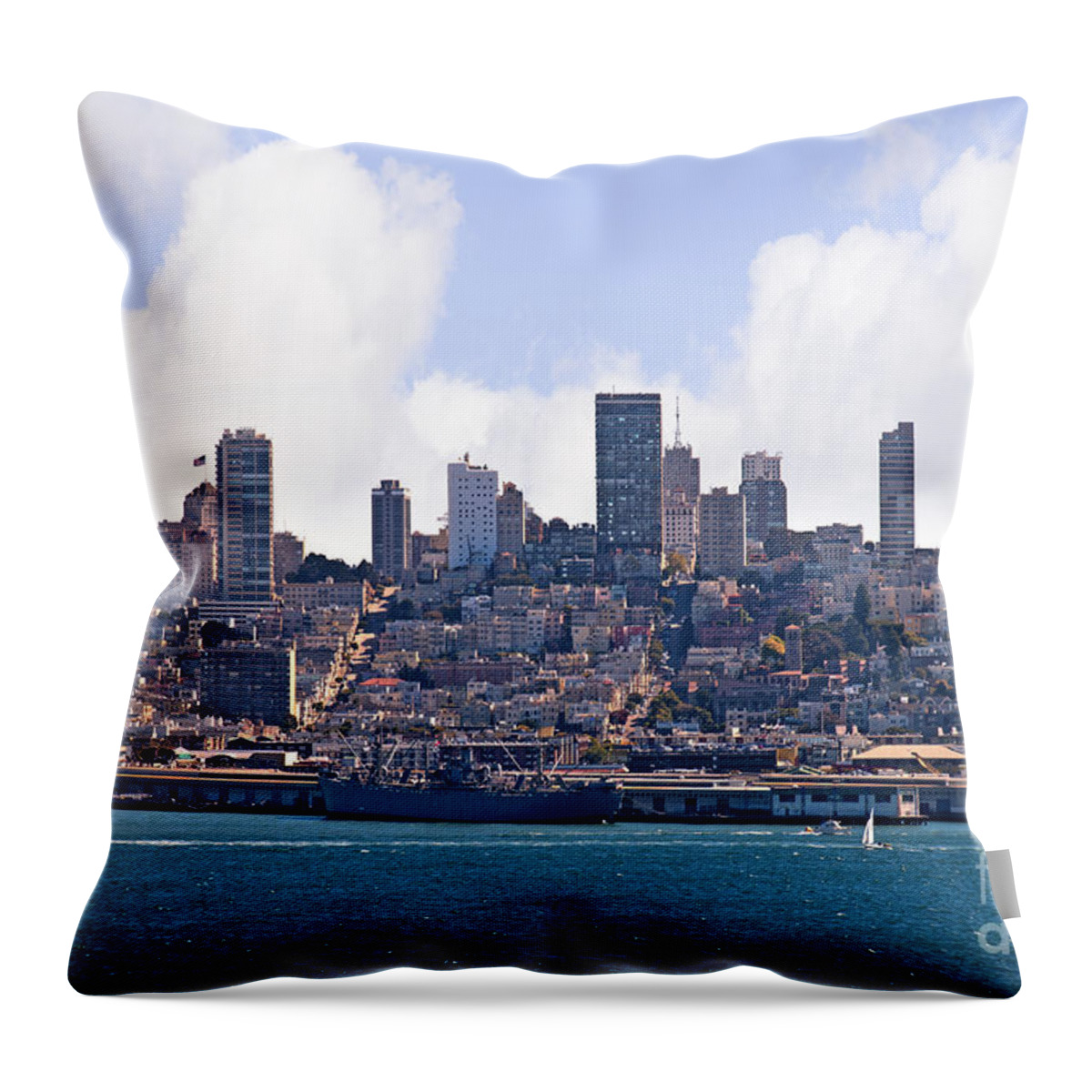 San Francisco Throw Pillow featuring the photograph San Francisco Skyline by Brenda Kean