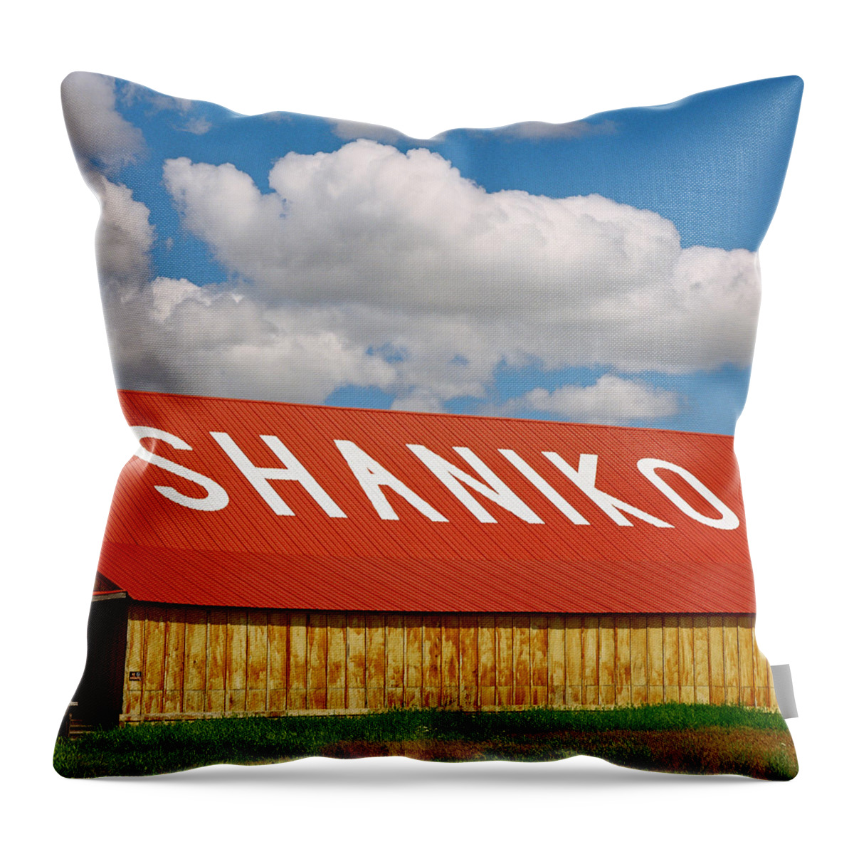 Shaniko Oregon Throw Pillow featuring the photograph Shaniko Sky and Building by Thomas J Rhodes