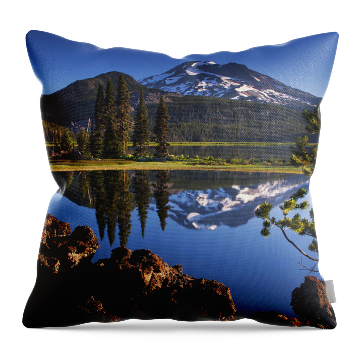 Sunrise Throw Pillow featuring the photograph Sparks Lake Sunrise by Mark Kiver