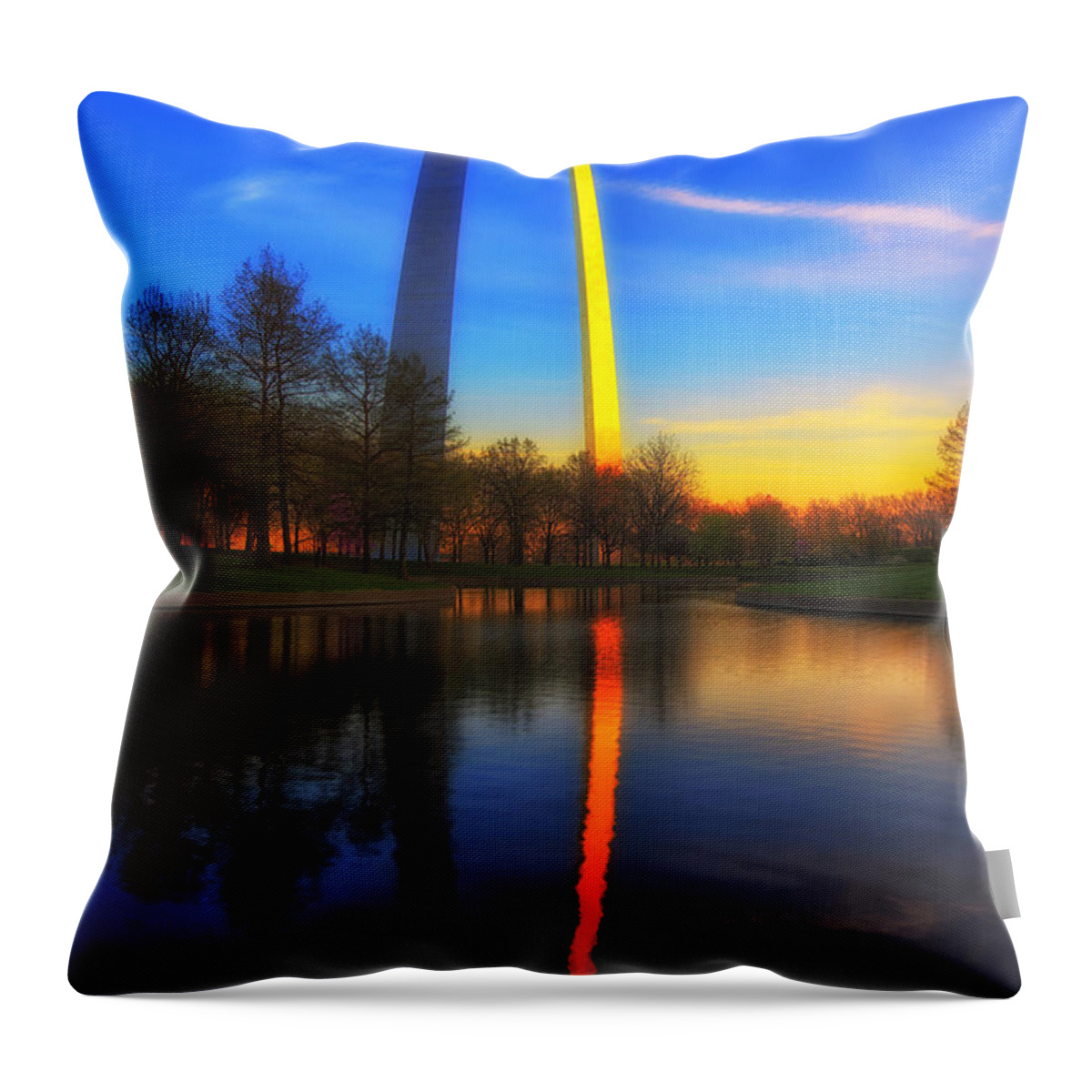 St. Throw Pillow featuring the photograph St. Loius Arch by Bill Frische