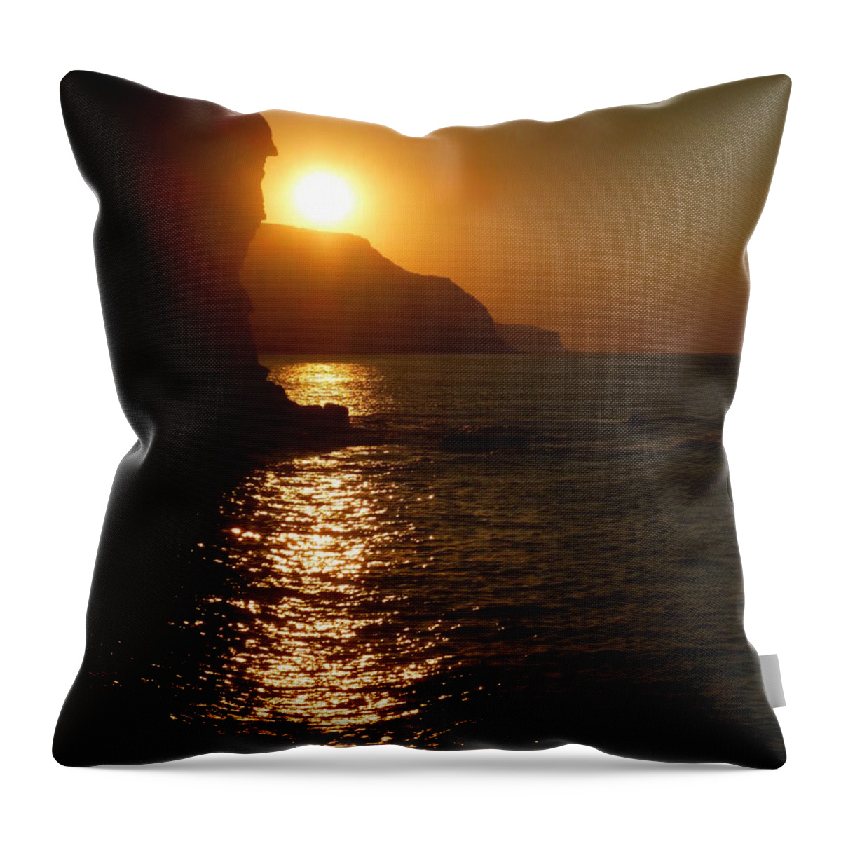 Sunset Throw Pillow featuring the photograph Staithes Sunset by Asa Jones