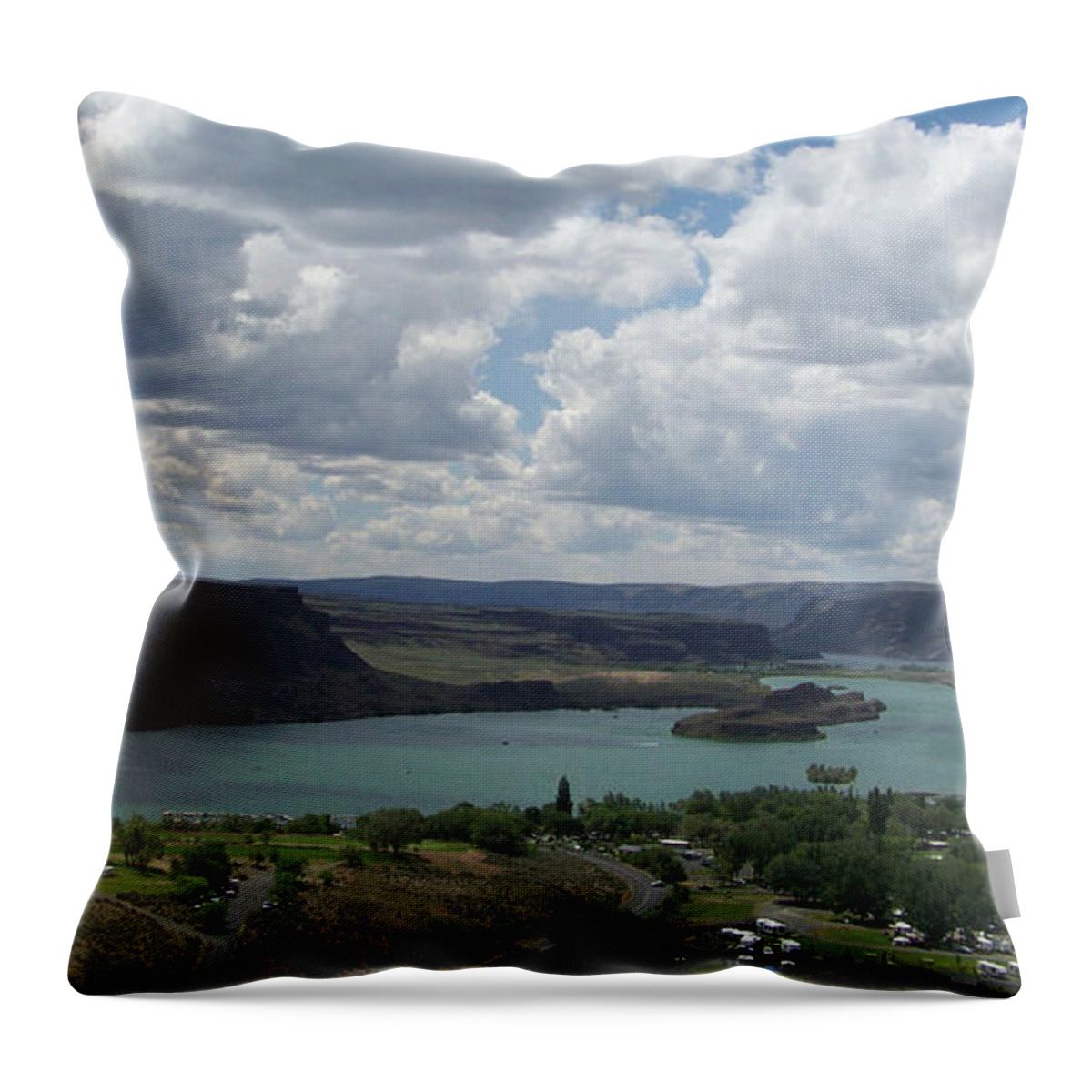 Sun Lake Throw Pillow featuring the photograph Sun Lake in Lower Grand Coulee Washington by Charles Robinson