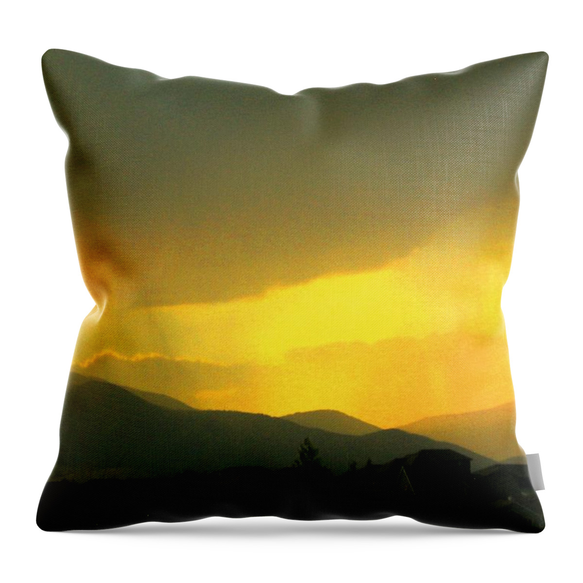 Diane Strain Throw Pillow featuring the painting Sunset Beneath the Storm Clouds #2 by Diane Strain