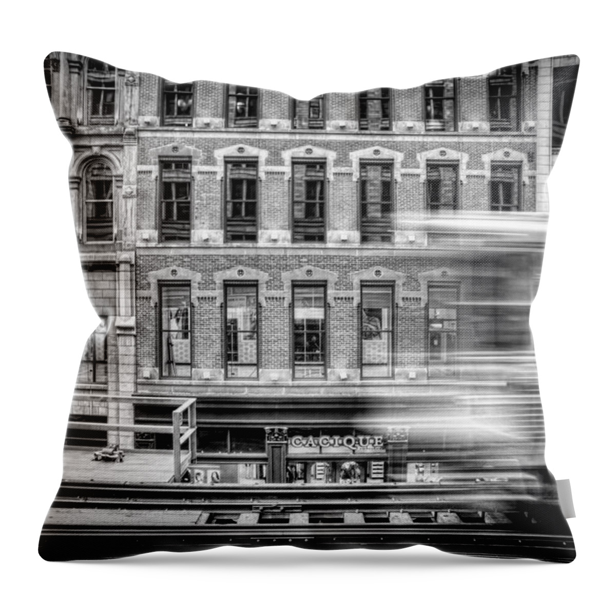 Chicago Throw Pillow featuring the photograph The Elevated by Scott Norris