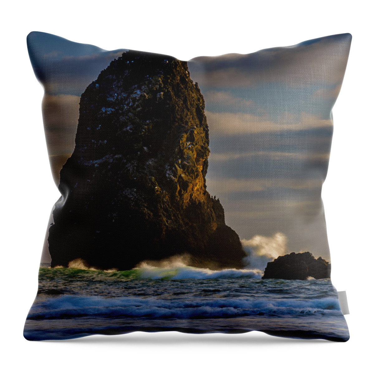 Oregon Throw Pillow featuring the photograph The Needle by Rick Berk