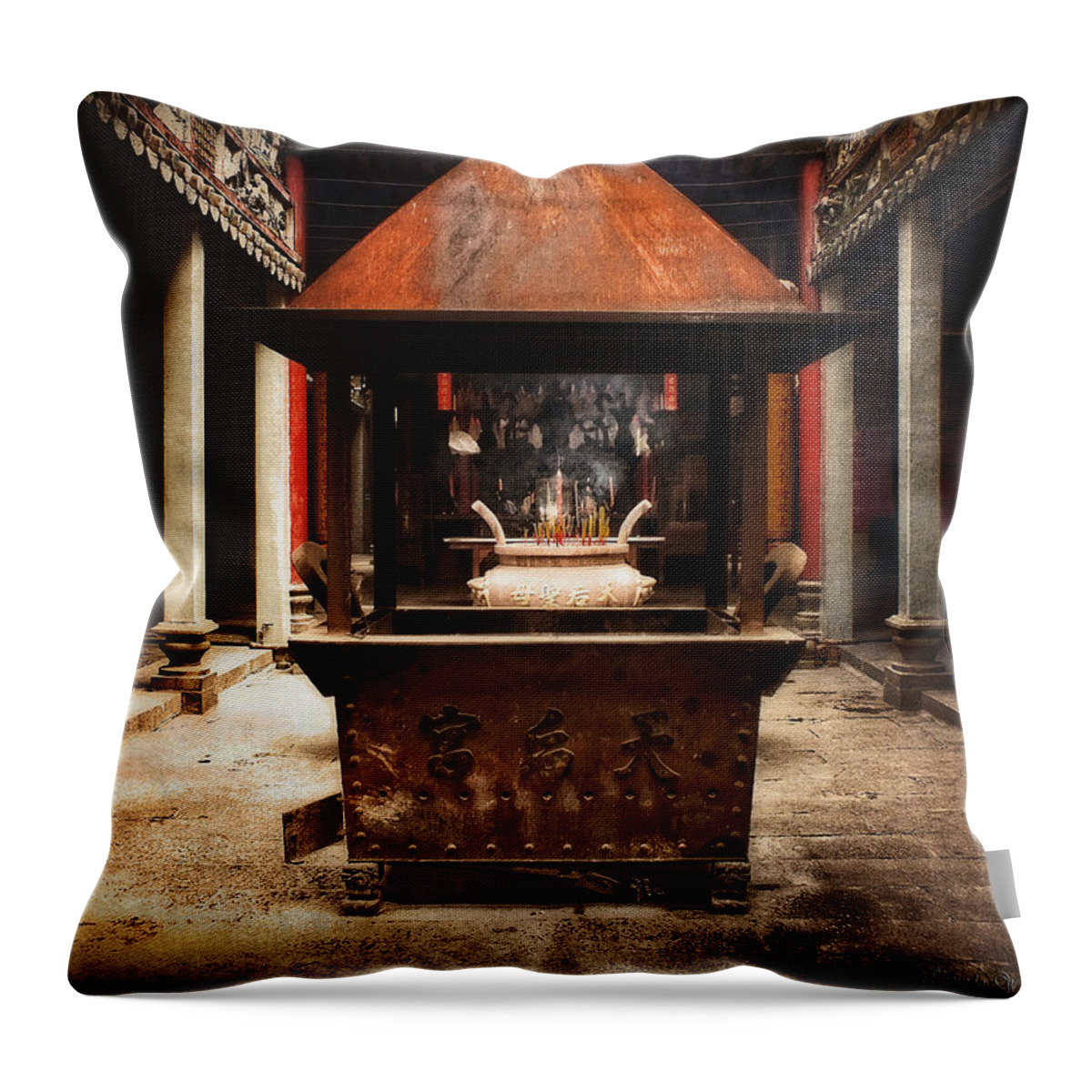 Lucinda Walter Throw Pillow featuring the photograph Thien Hau Temple by Lucinda Walter