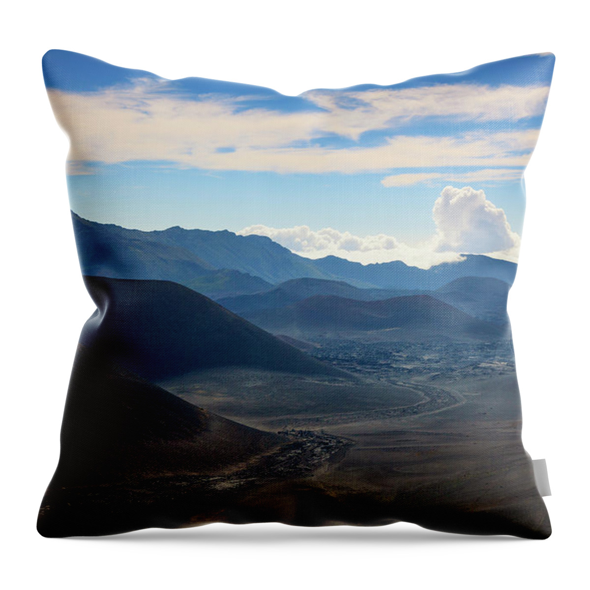 Tranquility Throw Pillow featuring the photograph Usa, Hawaii, Maui, Haleaka National Park by Michele Falzone
