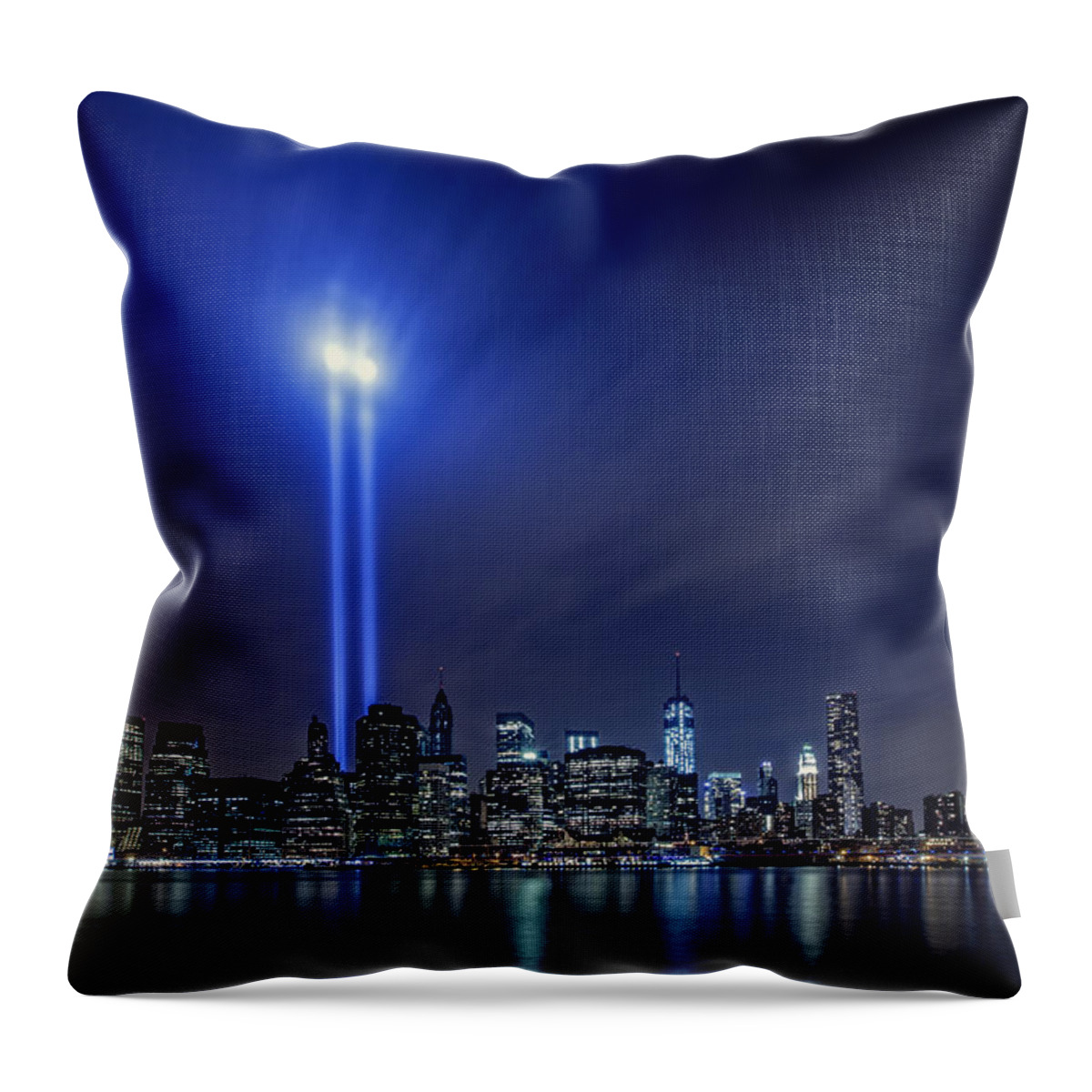 City Photographs Throw Pillow featuring the photograph We Remember by Rick Berk