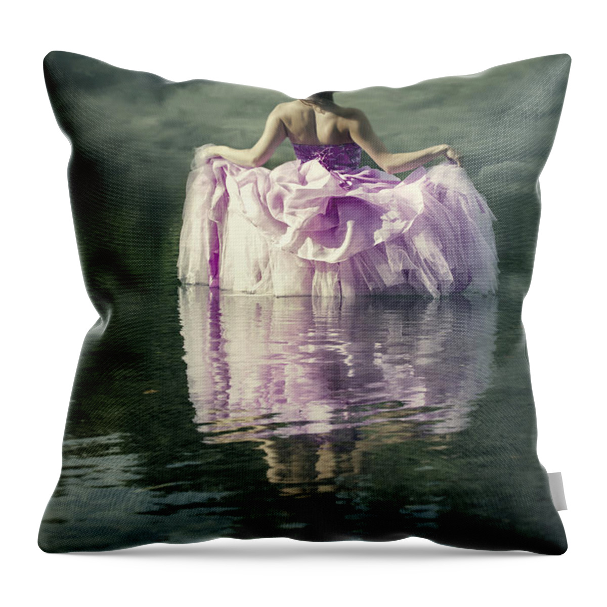 Female Throw Pillow featuring the photograph Lady In The Lake #1 by Joana Kruse