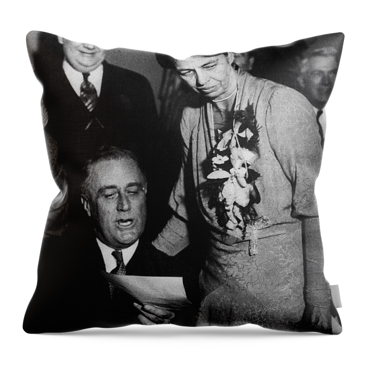 1932 Throw Pillow featuring the photograph Franklin D. Roosevelt #3 by Granger