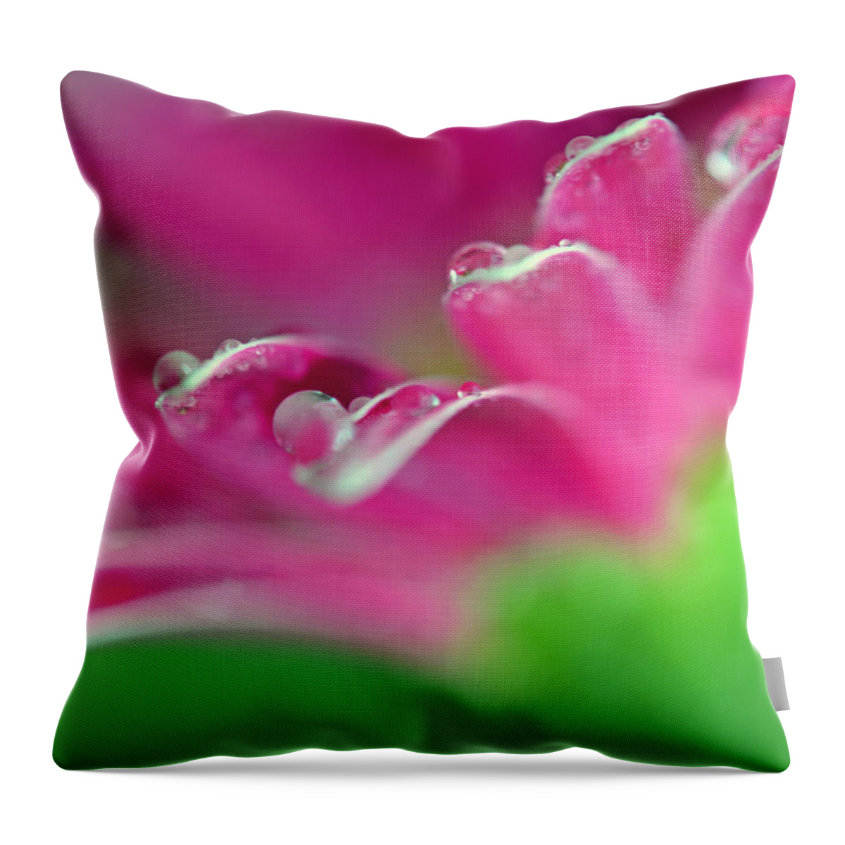 Flower Throw Pillow featuring the photograph A Simple Thought by Melanie Moraga