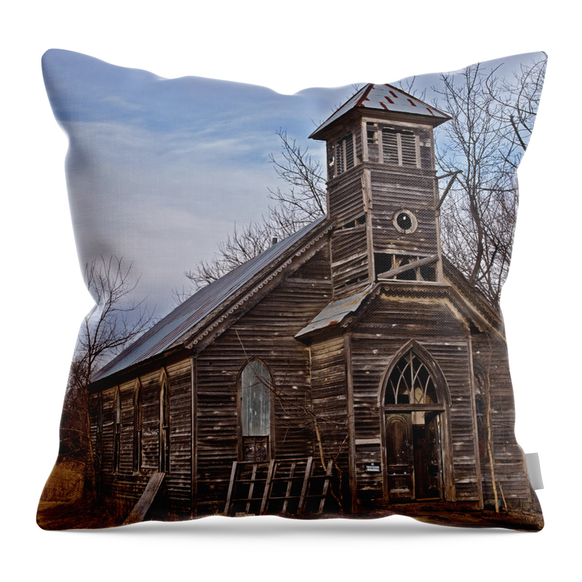 Church Throw Pillow featuring the photograph Abandoned Church by Ed Peterson