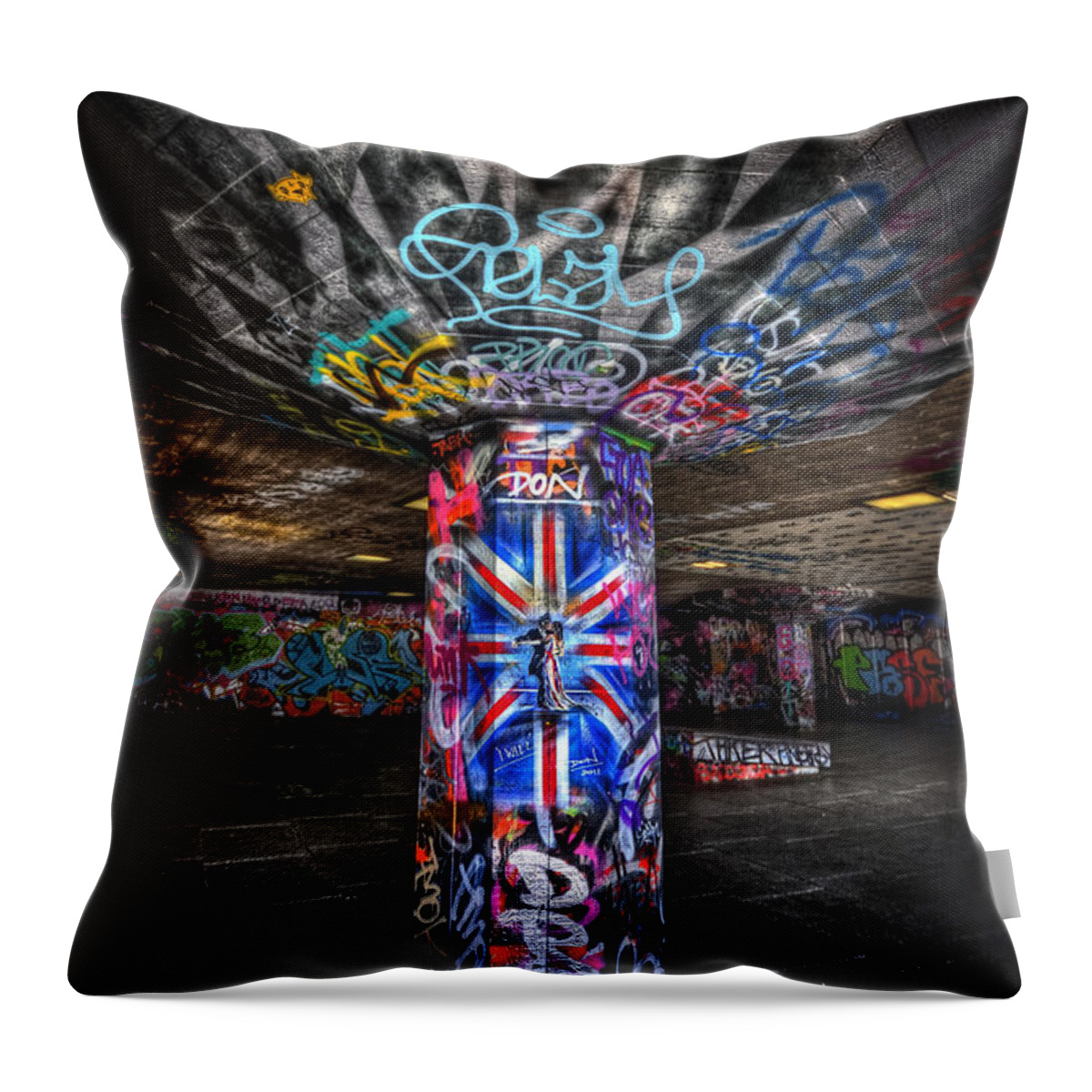 London Throw Pillow featuring the photograph Cool Brittania by Evelina Kremsdorf