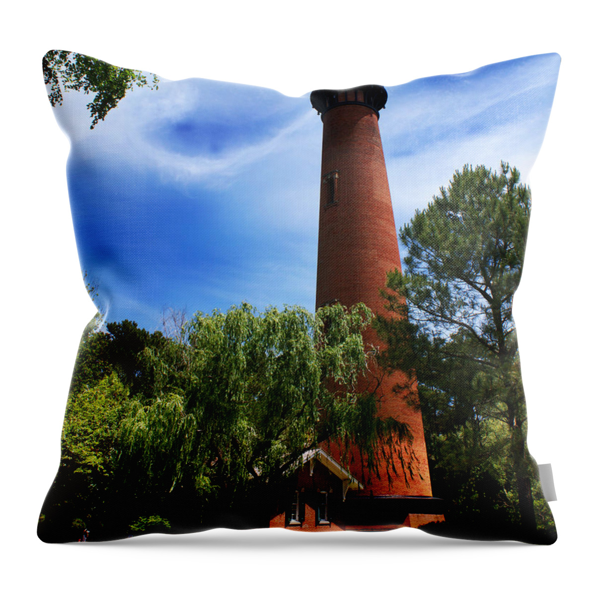 Currituck Beach Lighthouse Throw Pillow featuring the photograph Currituck Beach Lighthouse by Paul Mashburn