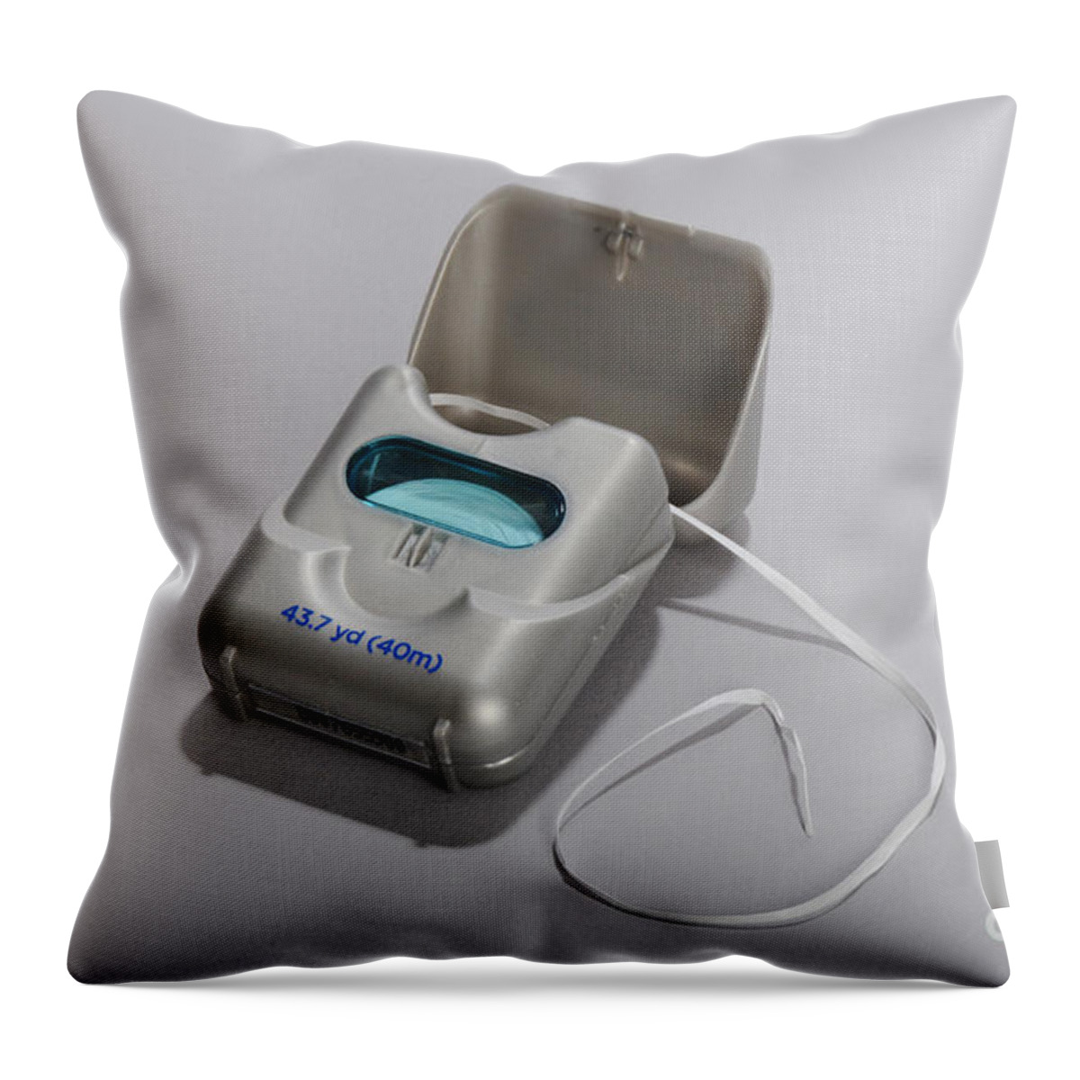 Hygiene Throw Pillow featuring the photograph Dental Floss by Photo Researchers, Inc.