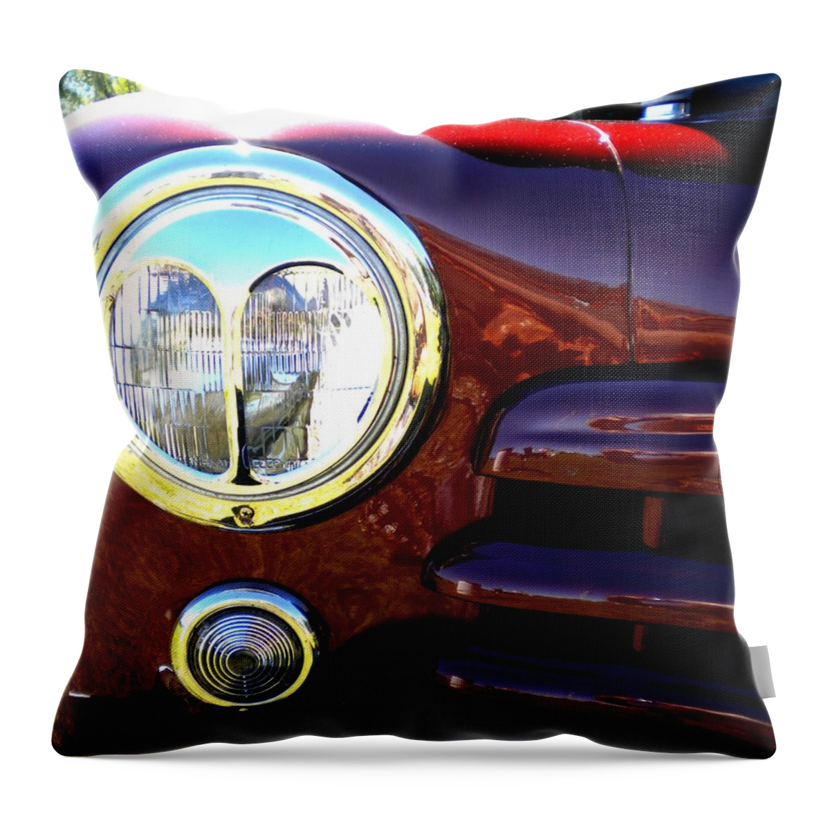 Antique Throw Pillow featuring the painting Headlight by Renate Wesley