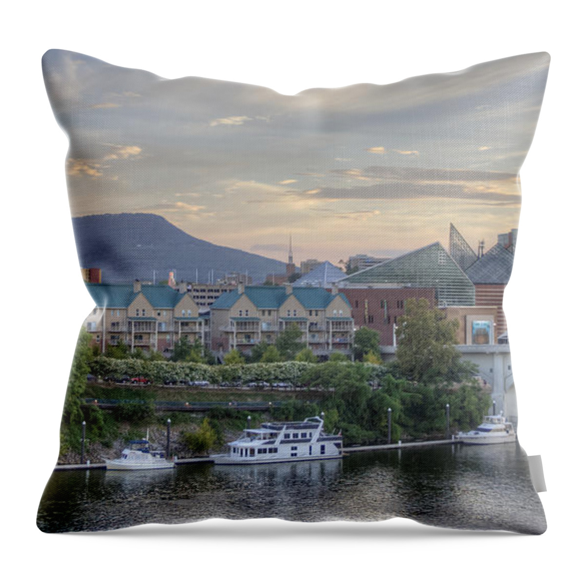Chattanooga Throw Pillow featuring the photograph The Mountain by David Troxel