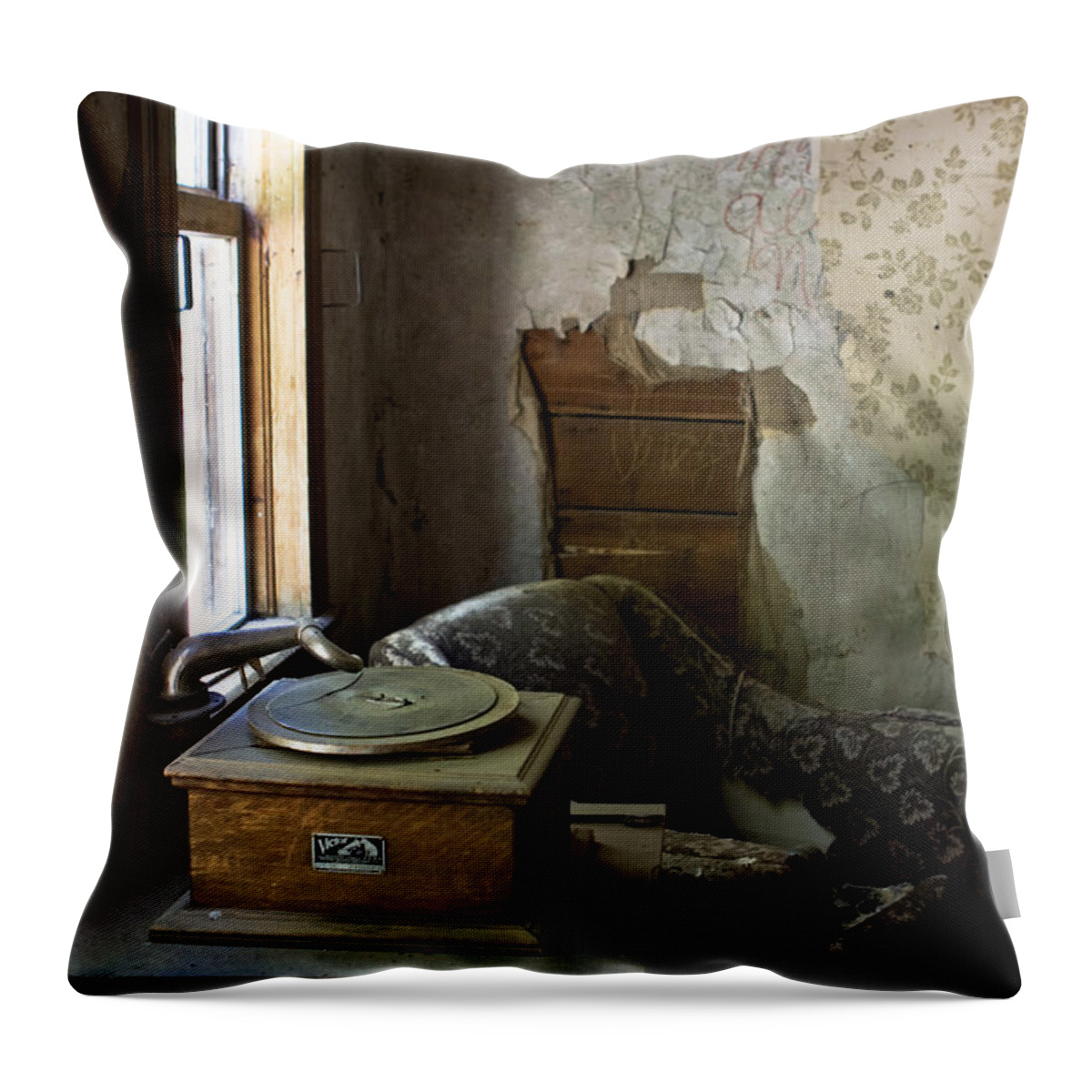 Record Player Throw Pillow featuring the photograph Where Music Was Played by Lorraine Devon Wilke