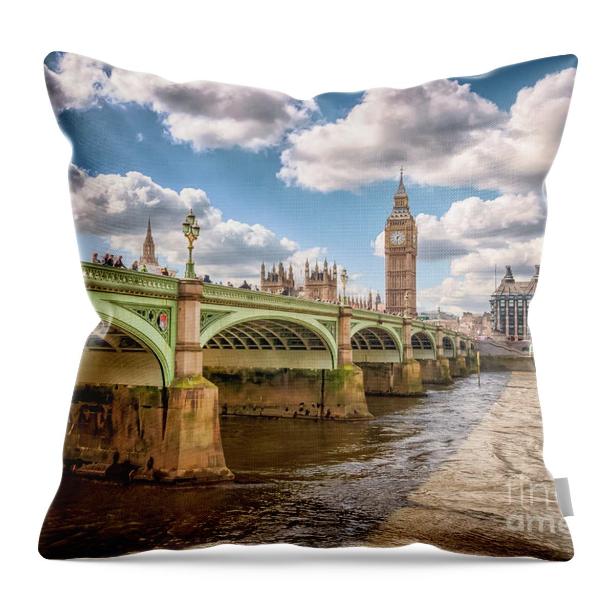 Ben Throw Pillow featuring the photograph Bridge over River Thames #1 by Mariusz Talarek