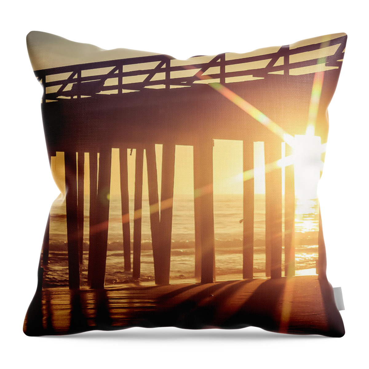 Seacliff Throw Pillow featuring the photograph Star #1 by Lora Lee Chapman