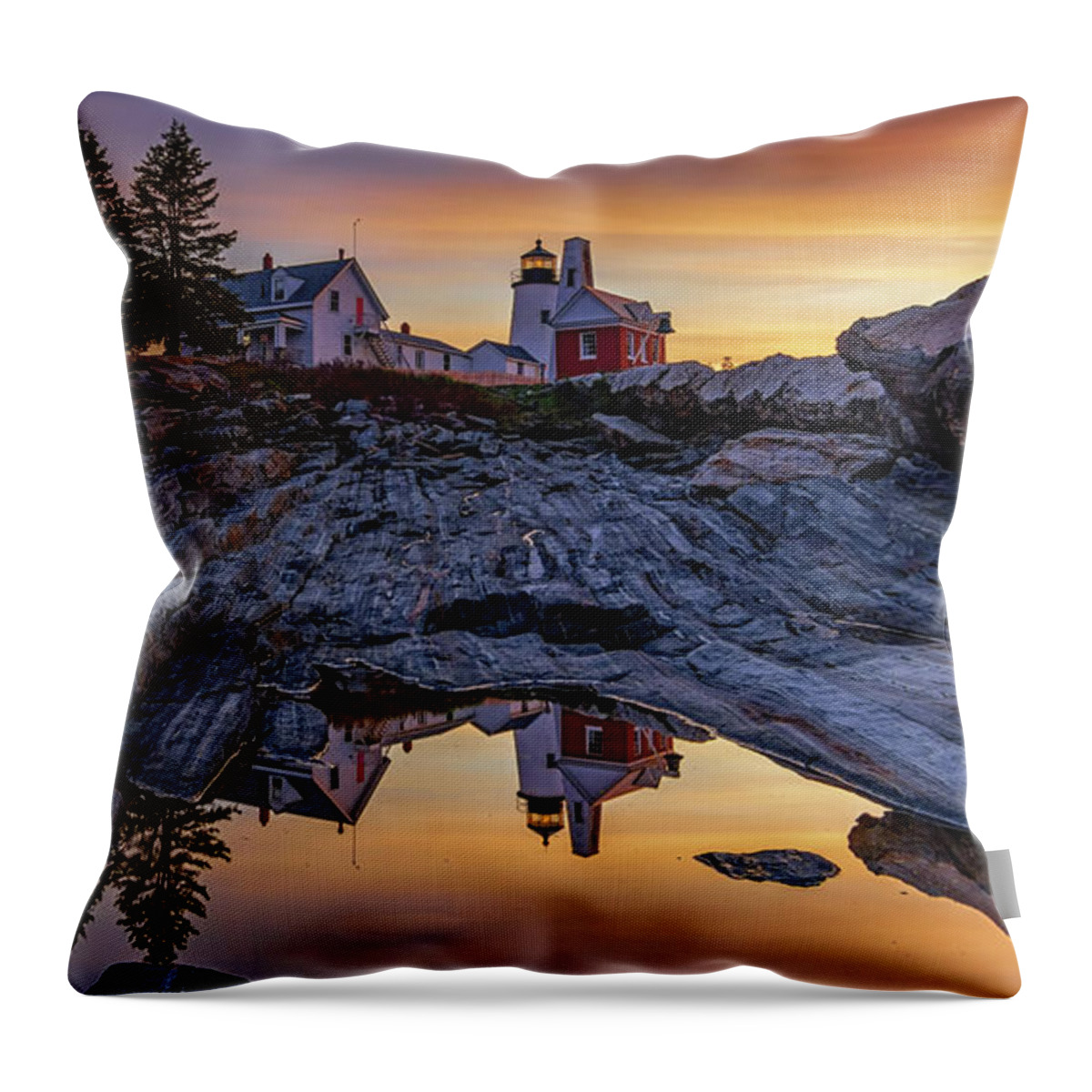 Pemaquid Point Lighthouse Throw Pillow featuring the photograph Sunrise at Pemaquid Point II by Kristen Wilkinson