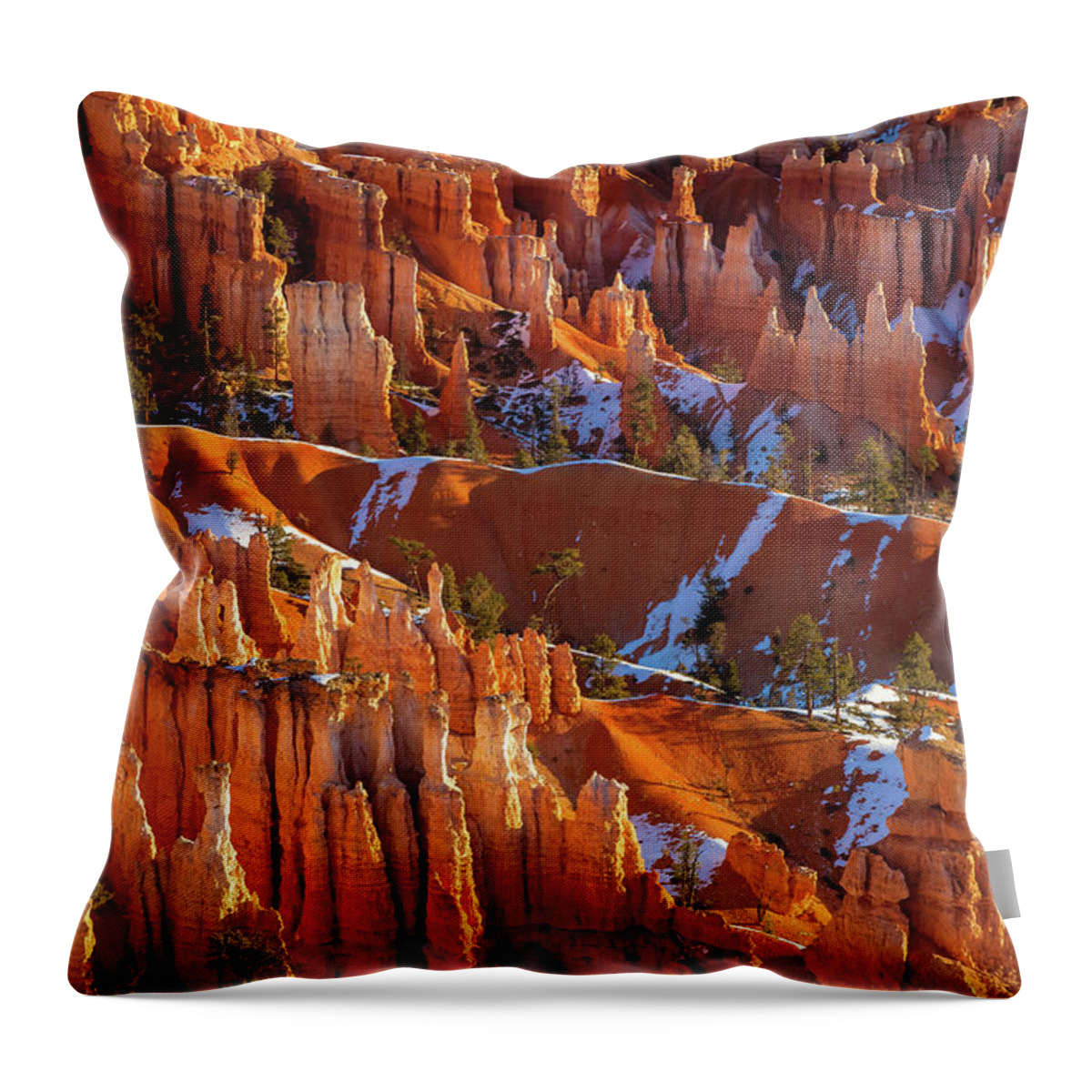 Natioanl Park Throw Pillow featuring the photograph The Hoodoos #1 by Jonathan Nguyen