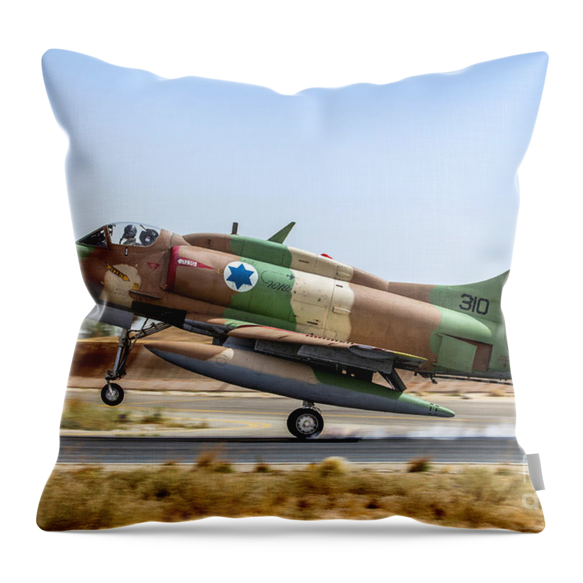 A-4 Throw Pillow featuring the photograph Israel Air Force A-4 skyhawk #13 by Nir Ben-Yosef