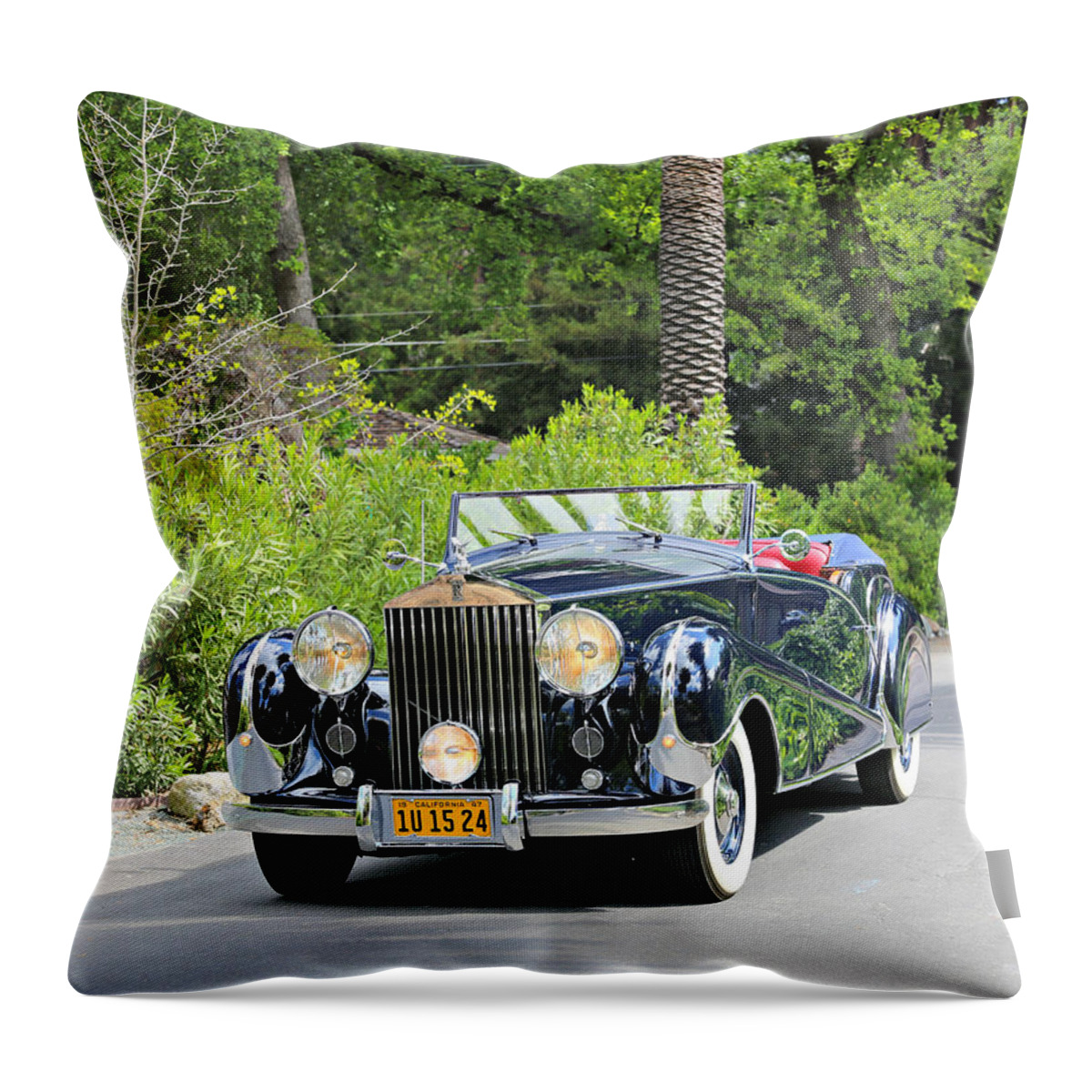 Inskip Throw Pillow featuring the photograph 1947 Inskip Rolls Royce by Steve Natale