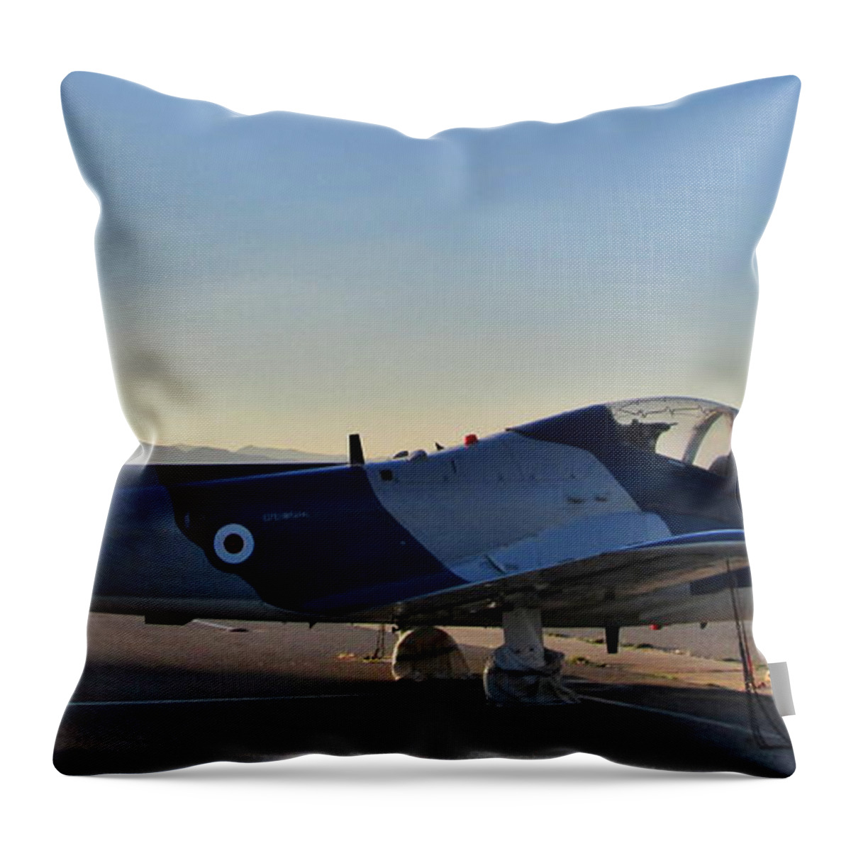 Sky Throw Pillow featuring the photograph Flying High #3 by Marilyn Diaz
