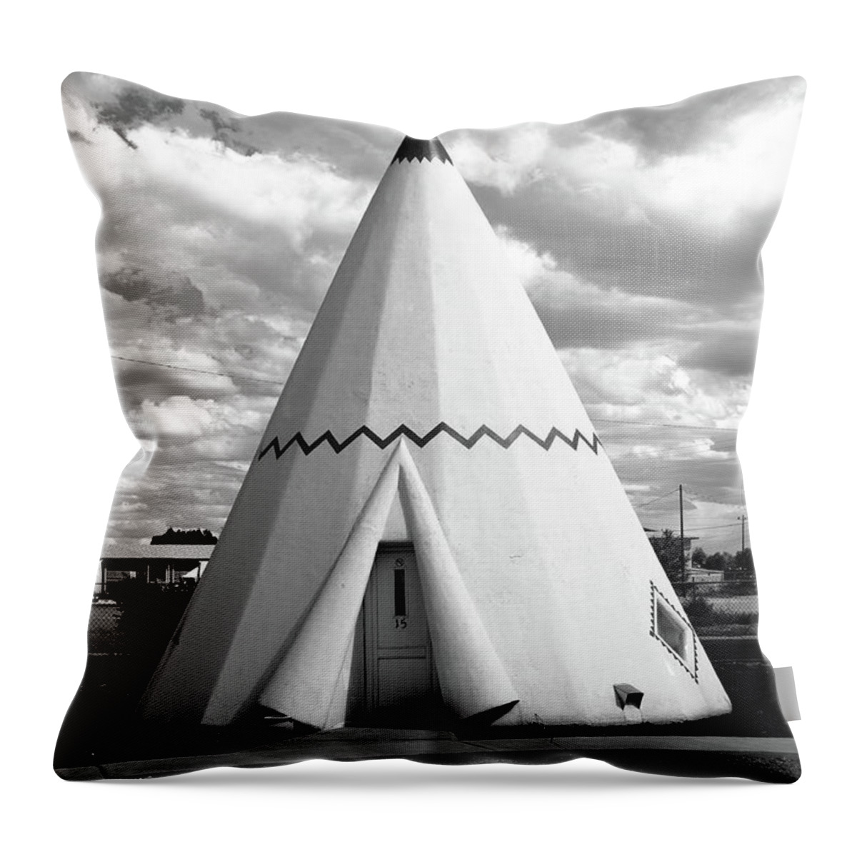 66 Throw Pillow featuring the photograph Route 66 - Wigwam Motel 2008 BW by Frank Romeo