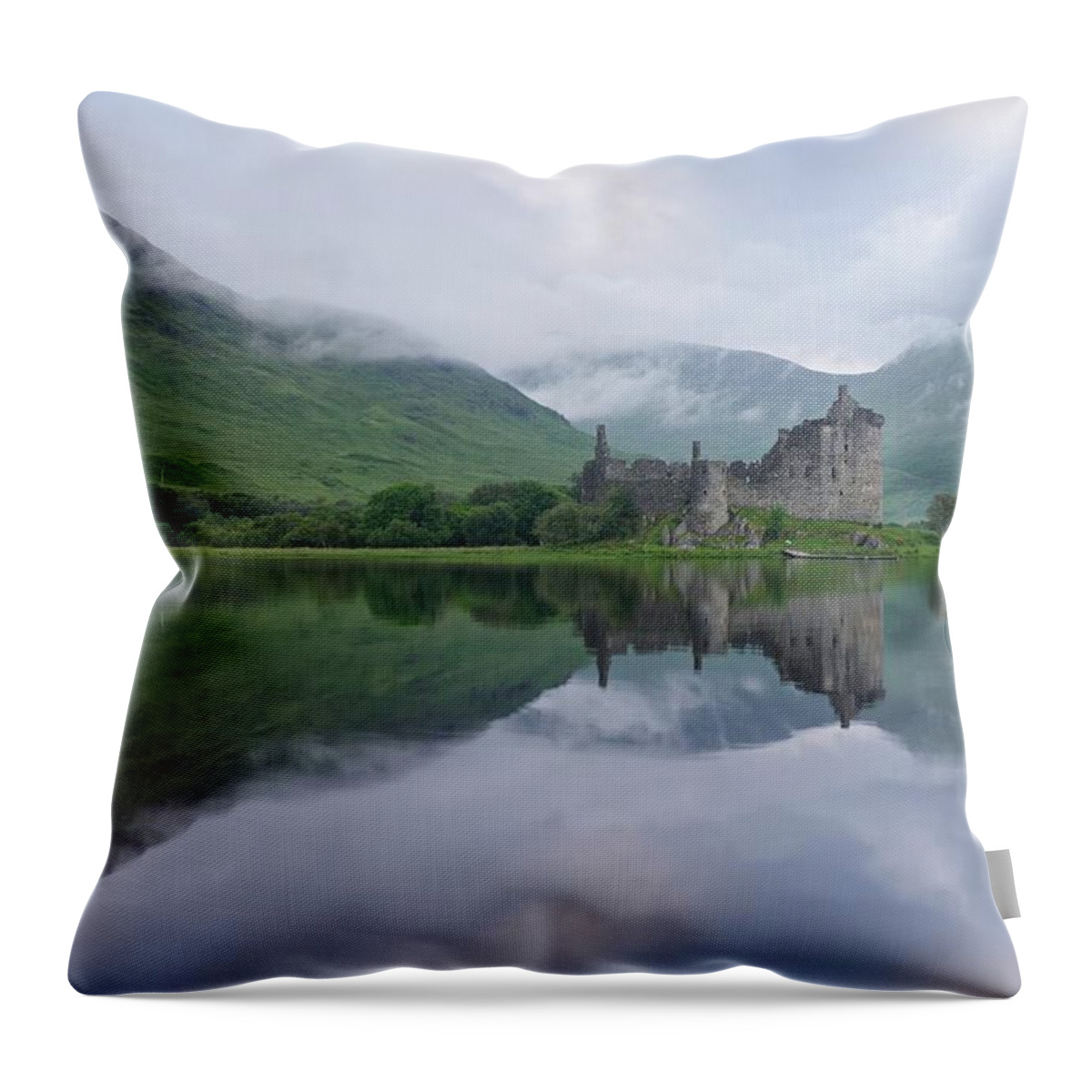 Kilchurn Castle Throw Pillow featuring the photograph A Summers morning at Kilchurn by Stephen Taylor