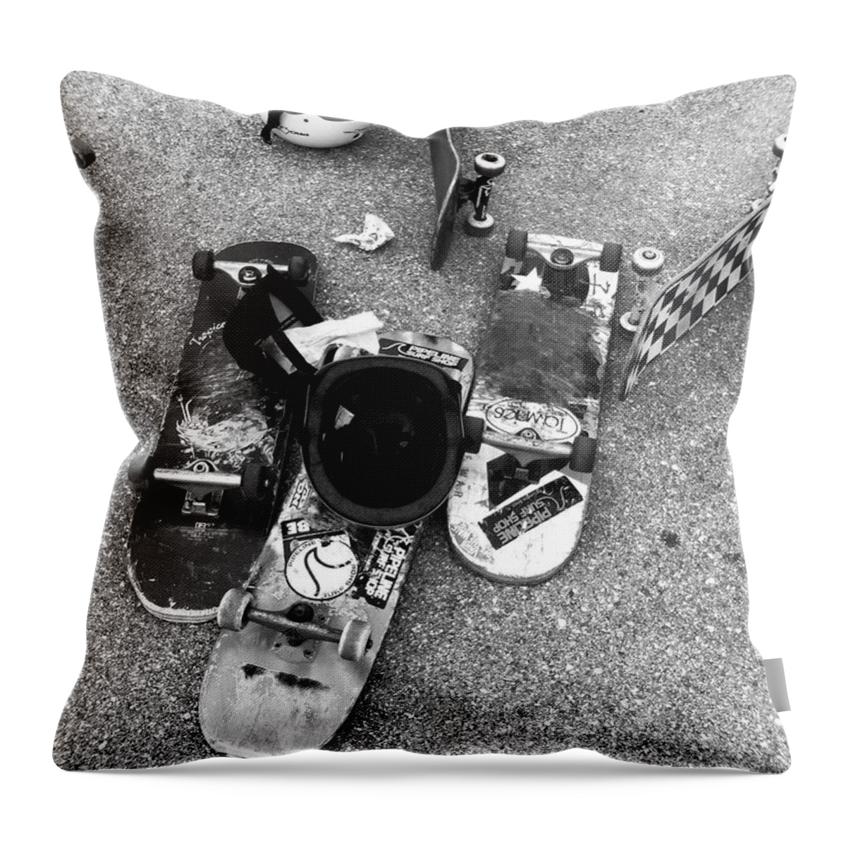 Skate Throw Pillow featuring the photograph Bored Boards by WaLdEmAr BoRrErO