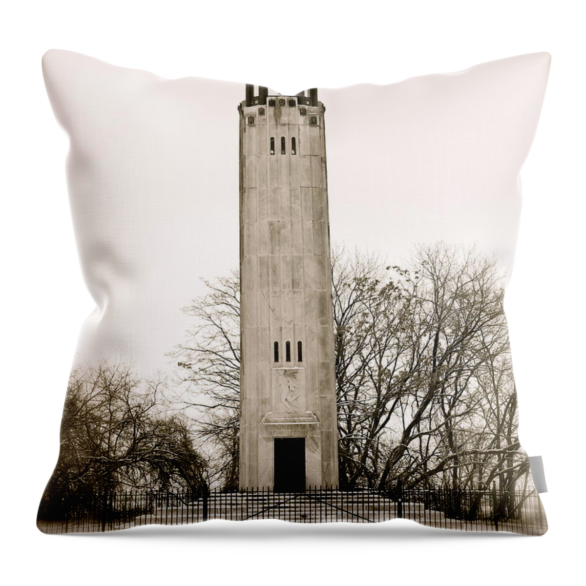 Lighthouse Throw Pillow featuring the photograph Belle Ilse Light by Michael Peychich
