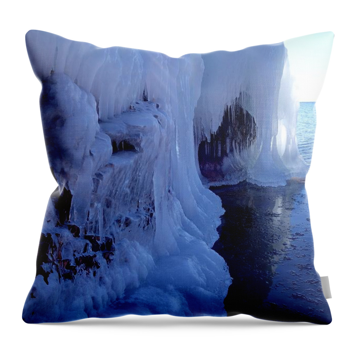 Lake Superior Throw Pillow featuring the photograph Belled Ice by Sandra Updyke