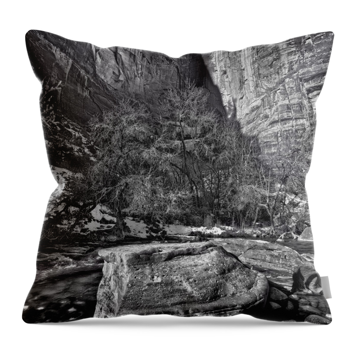 Christopher Holmes Photography Throw Pillow featuring the photograph Canyon Corner - BW by Christopher Holmes