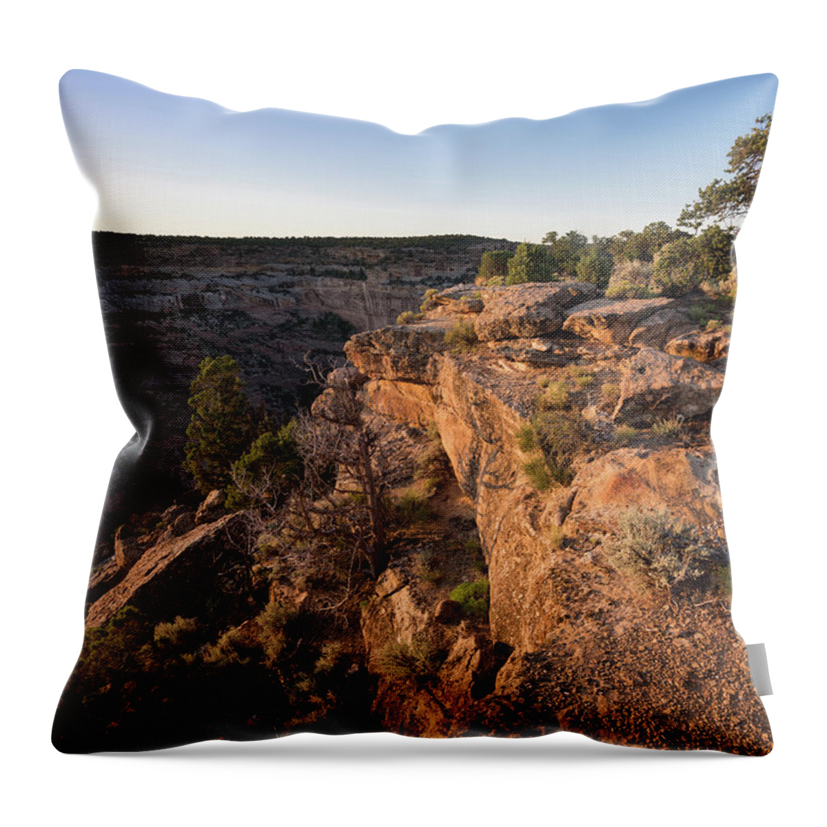 Canyon Throw Pillow featuring the photograph Canyon De Chelly North Rim by Steve Gadomski