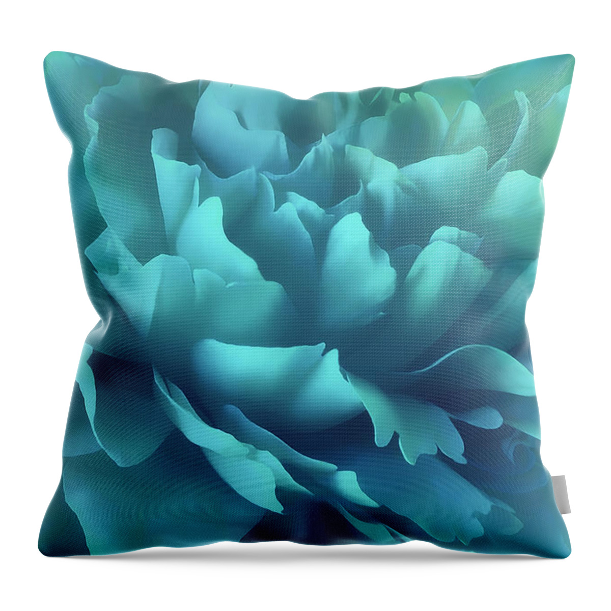 Flower Throw Pillow featuring the photograph Caribbean Splash by Darlene Kwiatkowski