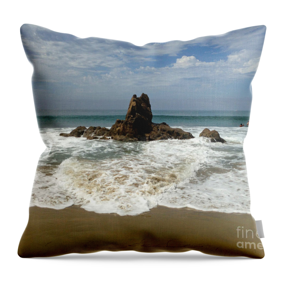 Corona Del Mar Throw Pillow featuring the photograph Corona del Mar 4 by Cheryl Del Toro