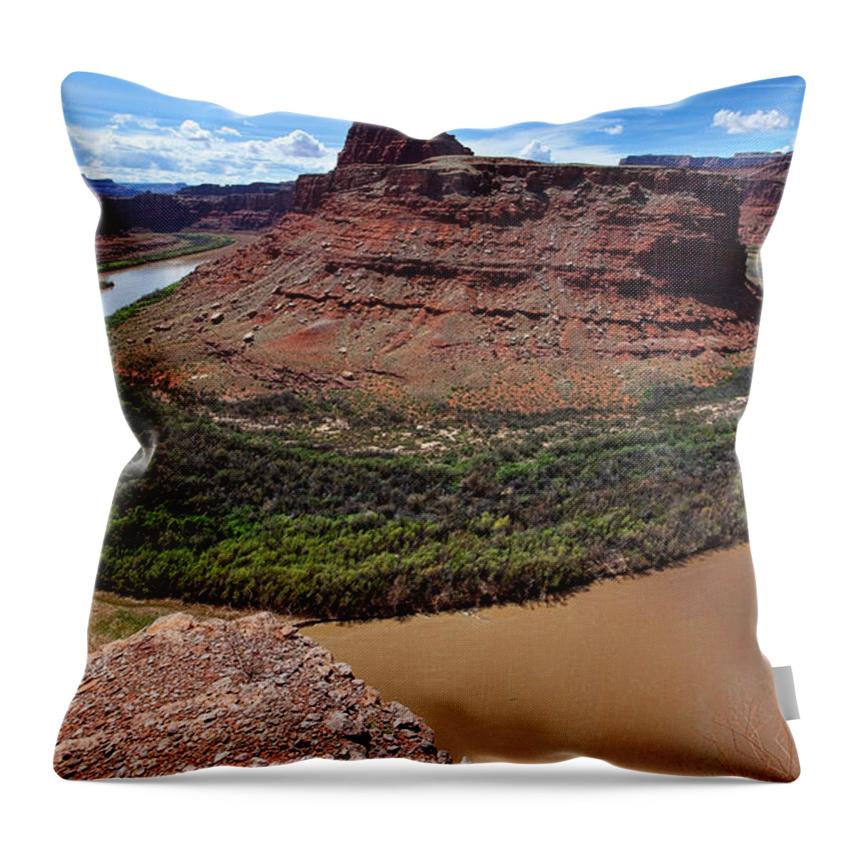 Utah Landscape Throw Pillow featuring the photograph En pointe by Jim Garrison