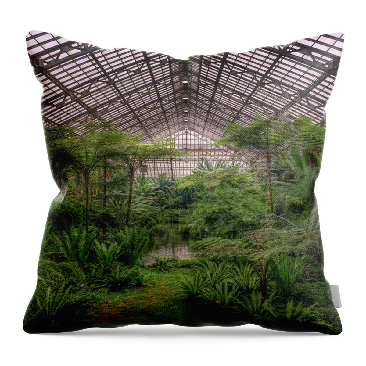 Chicago Throw Pillow featuring the photograph Garfield Park Conservatory Main Pond by Steve Gadomski