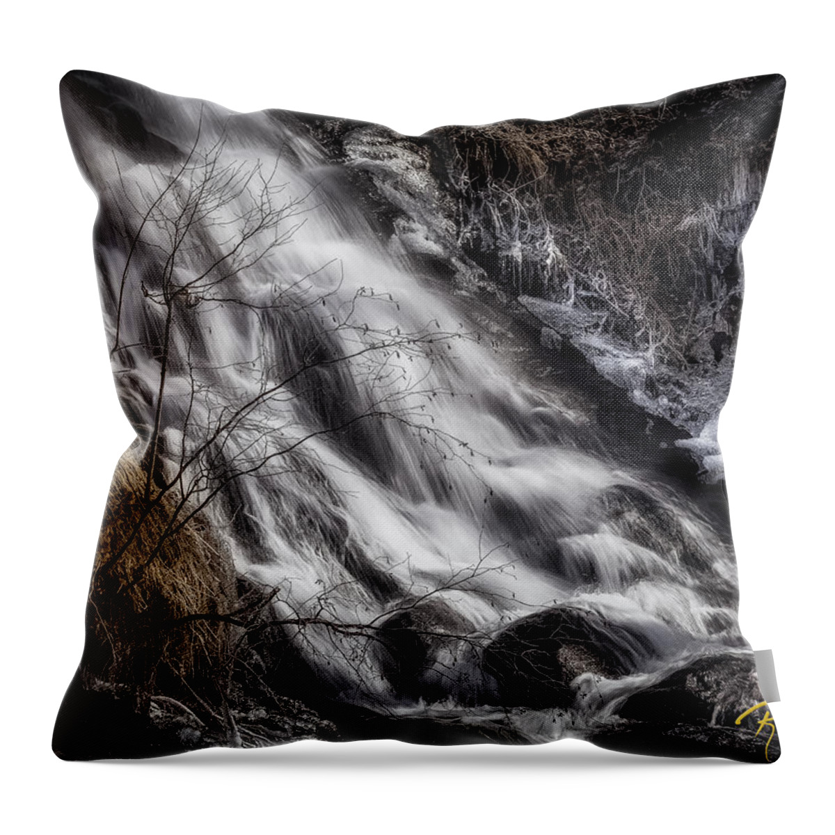 Flowing Throw Pillow featuring the photograph Ghostly Flows by Rikk Flohr