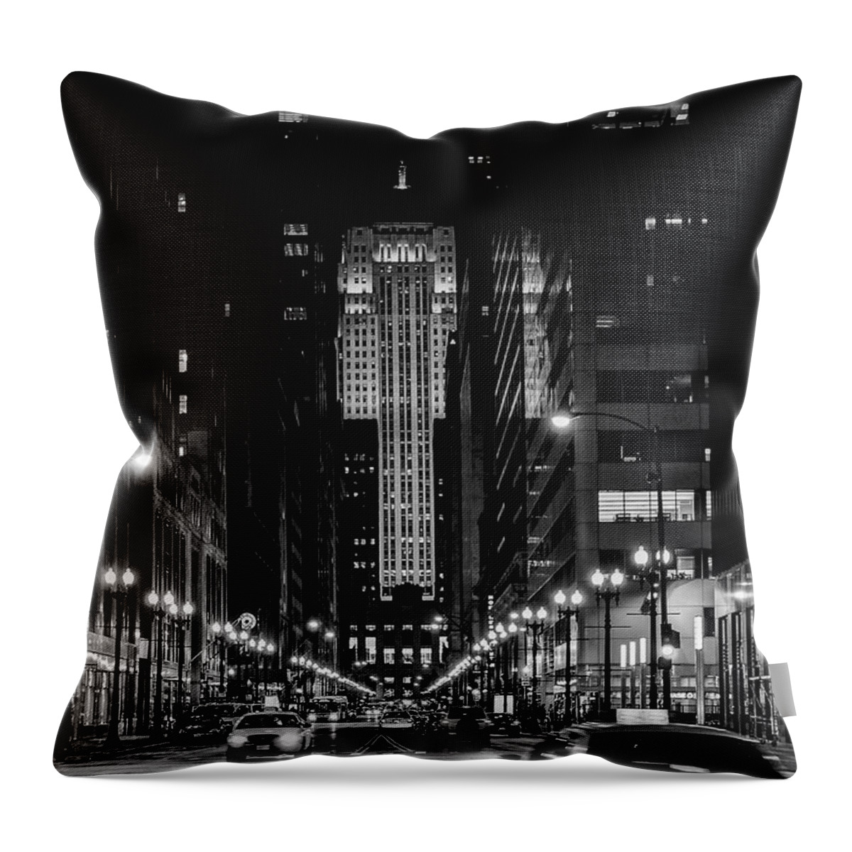 Chicago Board Of Trade Throw Pillow featuring the photograph Gotham by John Roach
