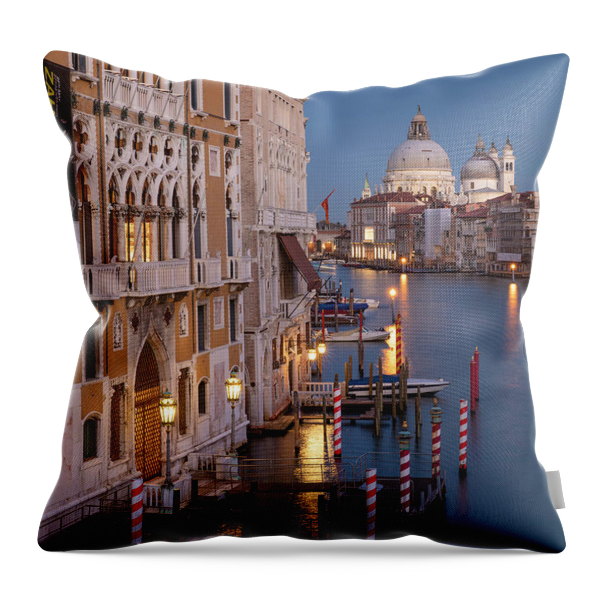 Venice Throw Pillow featuring the photograph Grand Canal Twilight II by Brian Jannsen