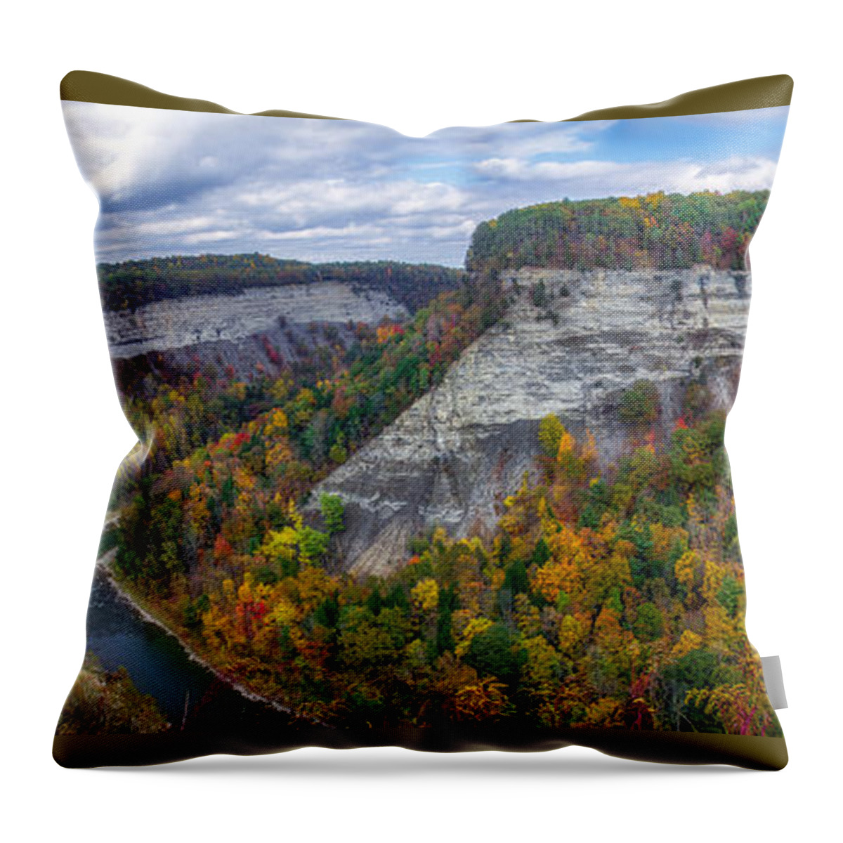 Great Bend Overlook Throw Pillow featuring the photograph Great Bend Overlook by Mark Papke