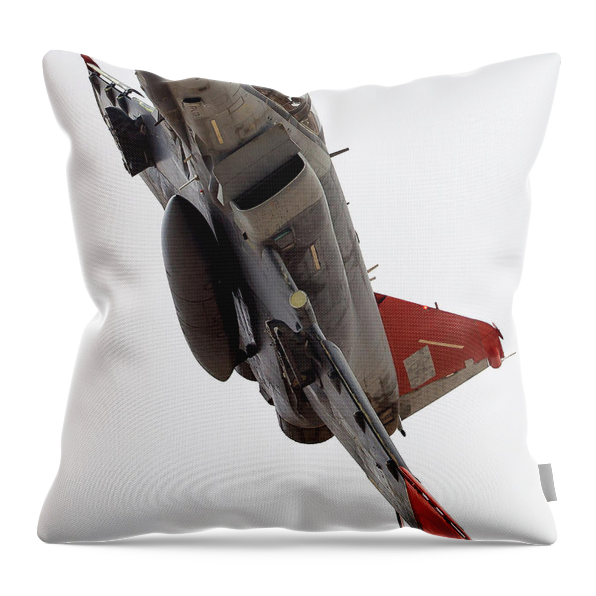 Alamagordo Throw Pillow featuring the photograph Hard Overhead by Jay Beckman