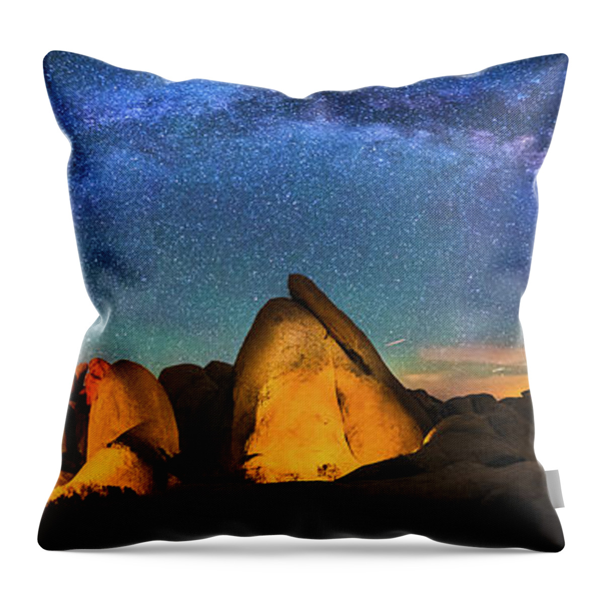 Joshua Tree Throw Pillow featuring the photograph Hidden Valley Milky Way by Robert Loe