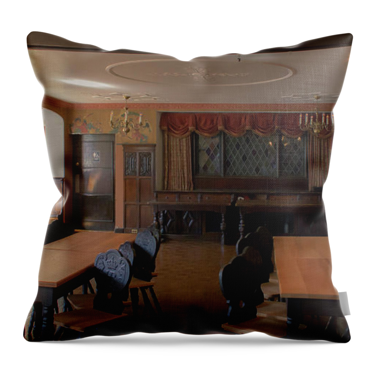 Bierhalle Throw Pillow featuring the photograph Hofbrauhaus by Darrell Foster