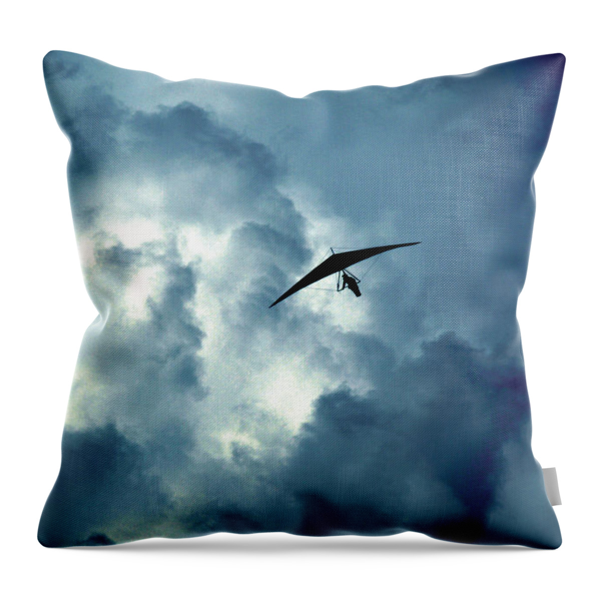 Hang Gliding Throw Pillow featuring the photograph Icarus by Paul Gaj